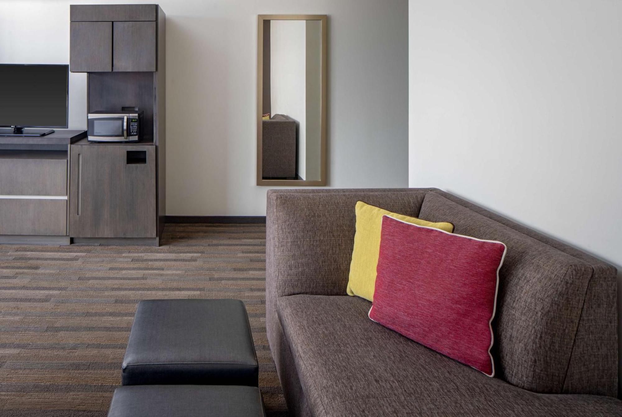 Готель Hyatt House New Orleans Downtown Екстер'єр фото